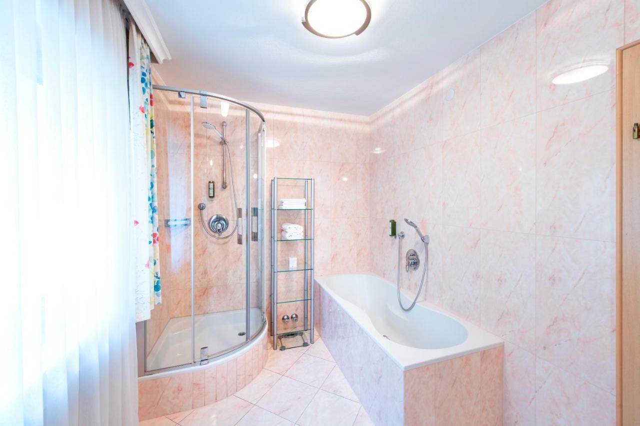 Manni Home - Rooms & Apartments 迈尔霍芬 外观 照片